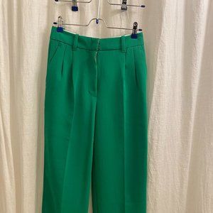 Aritzia Effortless Cropped Pant, Wide Leg High Waisted Trousers, Size 4, Green
